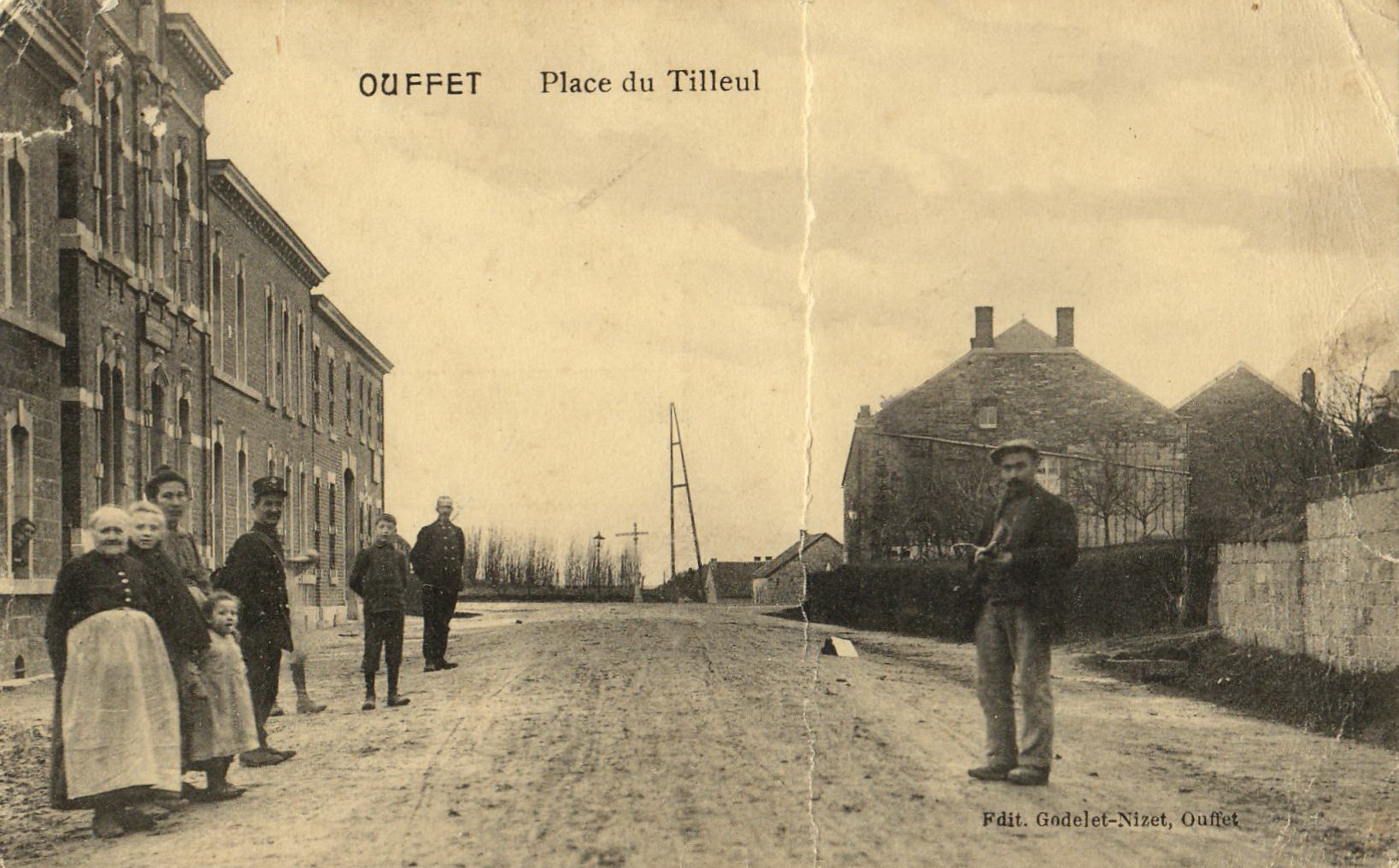 Ouffet - Place du Tilleul